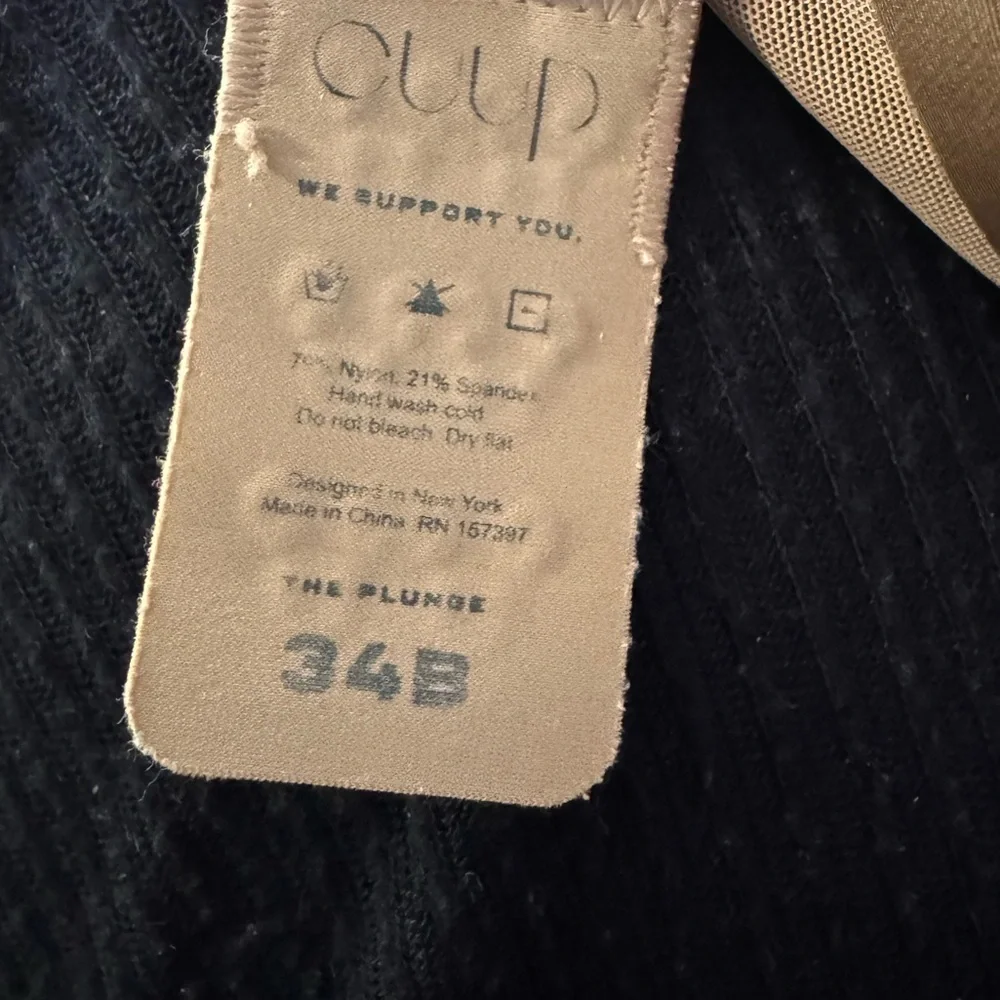 CUUP The‎ Mesh Taupe Beige Plunge Bra 34B